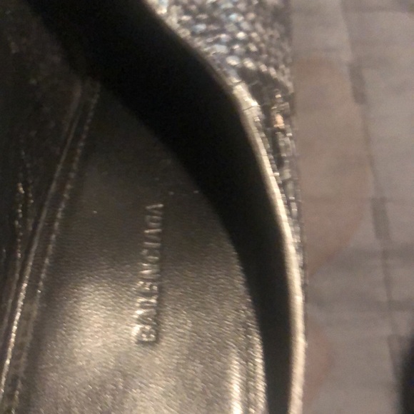 Authentic balenciaga - Picture 3 of 4